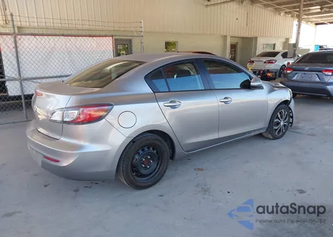 2012 Mazda Mazda3 I Sport из США, поврежденный, VIN JM1BL1UF8C1514391